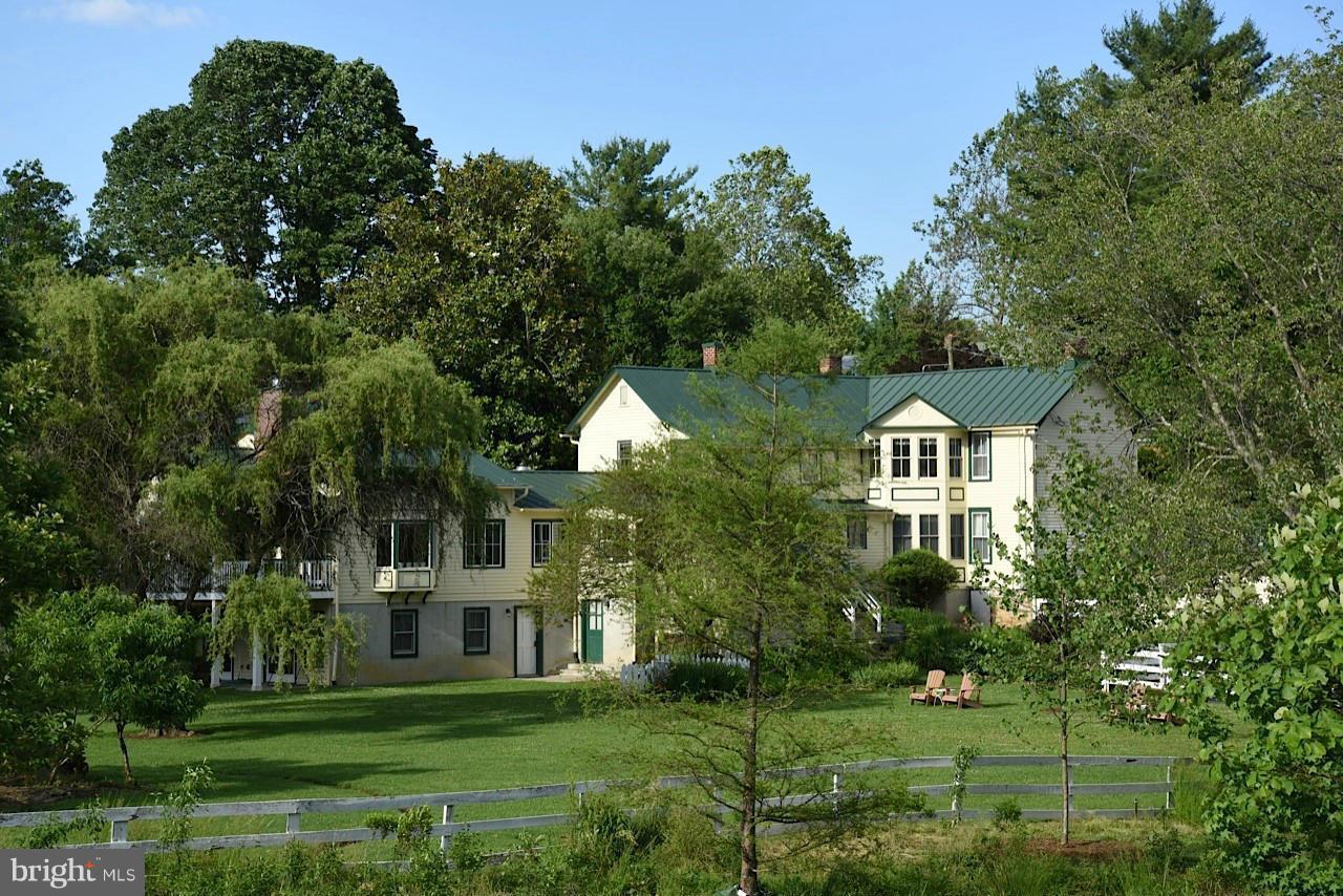 1-website-for-bed-and-breakfast-for-sale-marilyn-bushnell